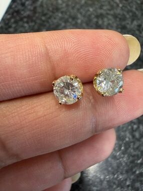 14k natural diamond stud earrings